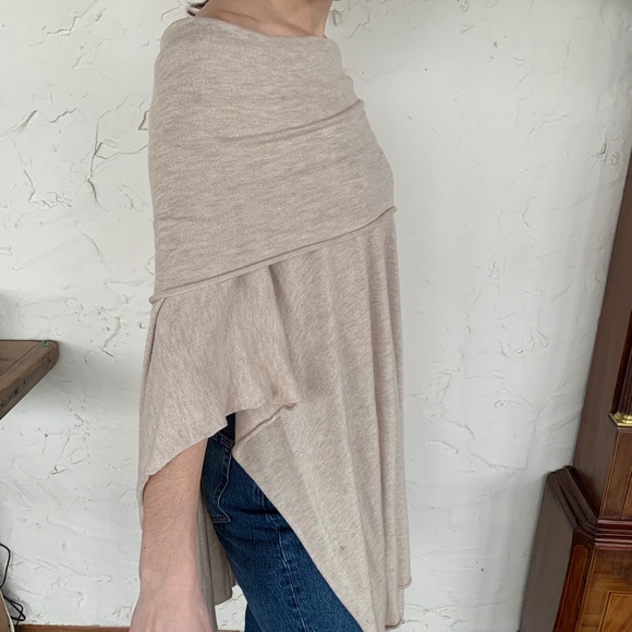 DILLARD’S poncho with cowl neck - Picture 2 of 4